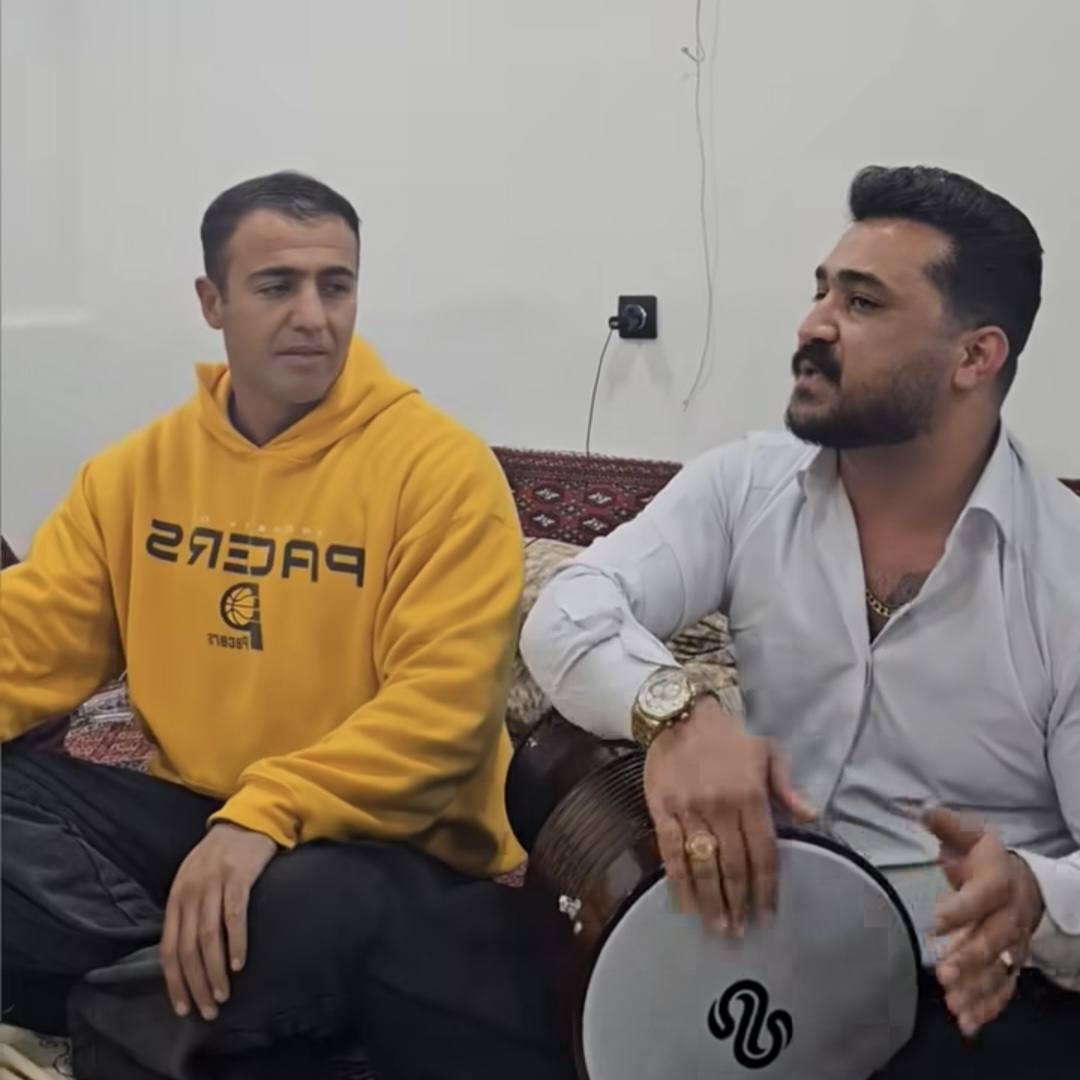 آهنگ جدید رضا کرمی تارا دنیا قشنگه ولی نه ارای منه سیامس